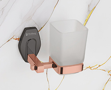 Glass Tumbler Holder